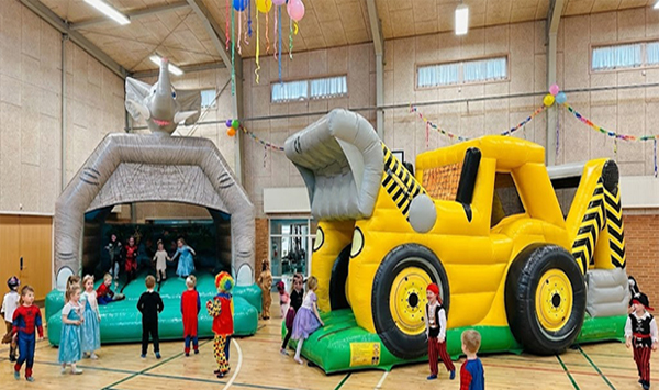 Hoppeborg til fastelavn i midt og vestjylland